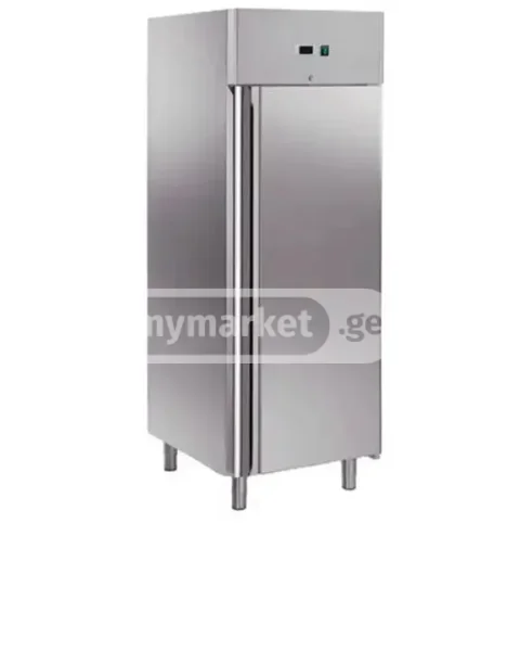 Профессиональный кухонный комплект оборудования — refrigerator, wardrobe