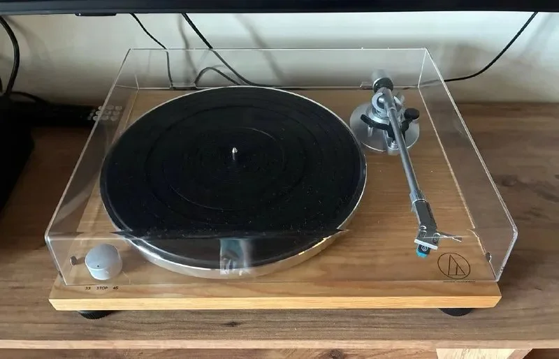 Проигрыватель винила Audio-Technica AT-LPW30TK