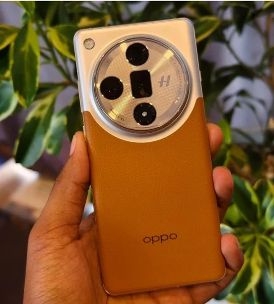 Oppo Find X7 12/256GB — cellular telephone