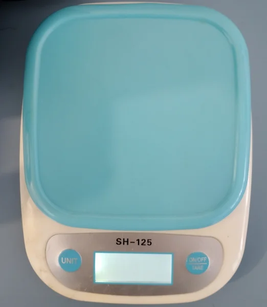 Кухонные весы SH-125 с дефектом батарейного отсека — CD player, toilet seat