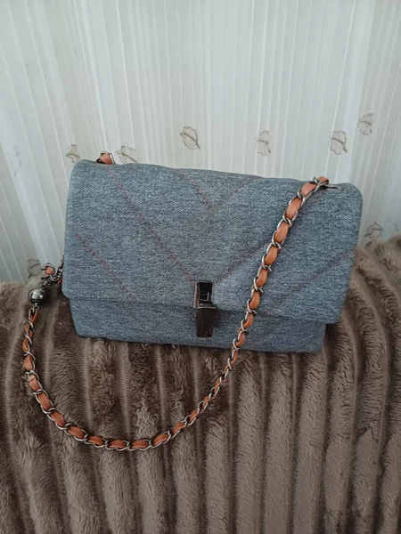 Сумка — purse, mailbag