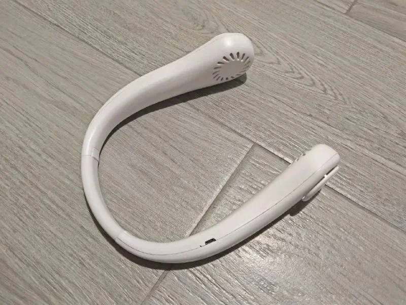 Портативный беспроводной шейный вентилятор — hook