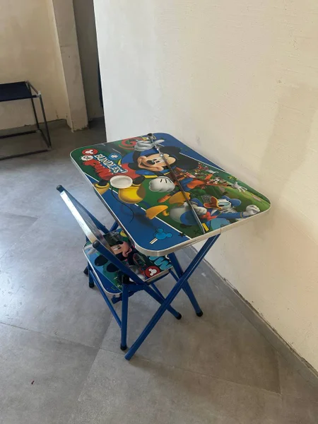 Складной стул — folding chair