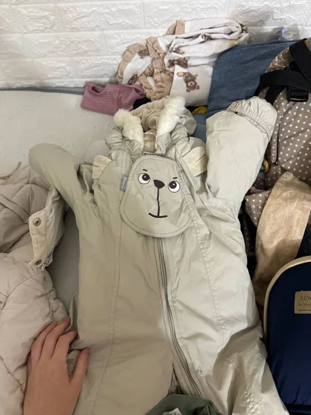 Комбинезон зимний 74 размера — bassinet, cradle, diaper