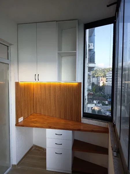 Ремонт и изготовление мебели, ремонт окон — sliding door, medicine chest, wardrobe