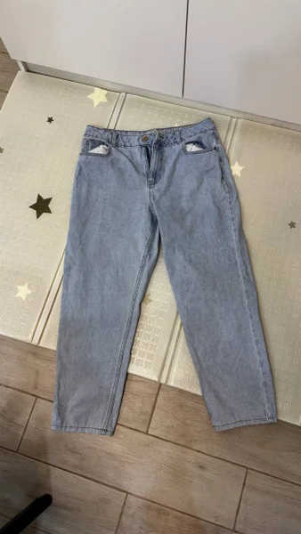 Джинсы — jean