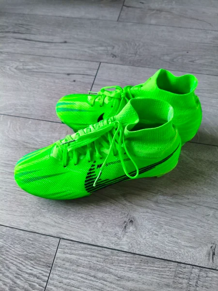Бутсы Mercurial — sandal, running shoe