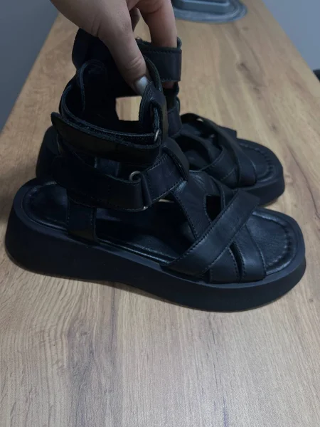Джинсовка размера S/M — sandal