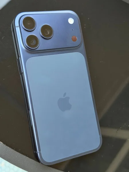 Apple iPhone 17 Pro Max 256GB Deep Blue — iPod