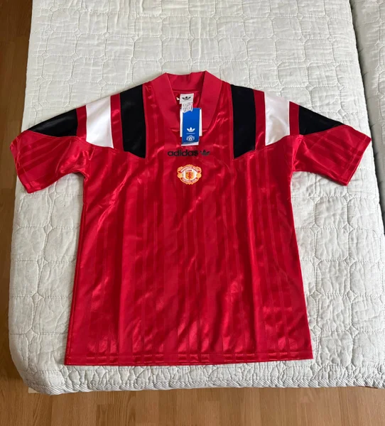 Детская футболка Manchester United retro — velvet, jersey