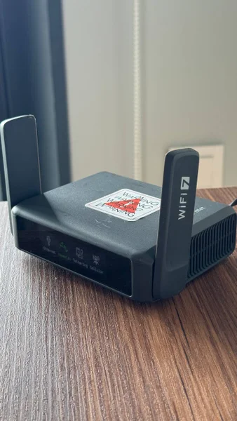 Роутер GL.iNet Slate 7 — modem, radio