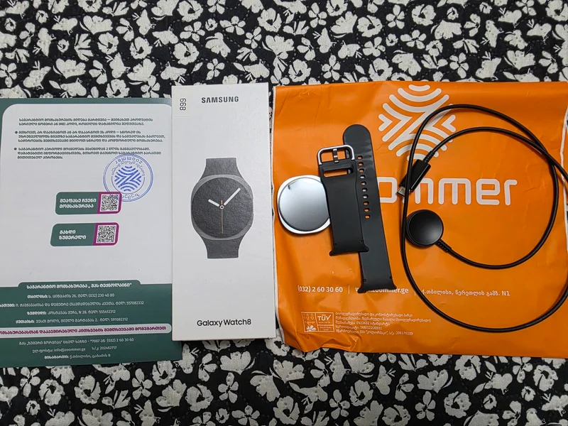 Samsung Galaxy Watch 8 44mm — mouse, joystick, remote control