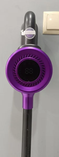 Пылесос новый — digital clock, strainer