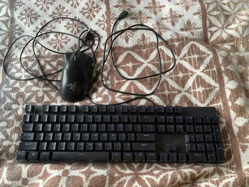 Мышь Razer DeathAdder — computer keyboard, mouse, space bar