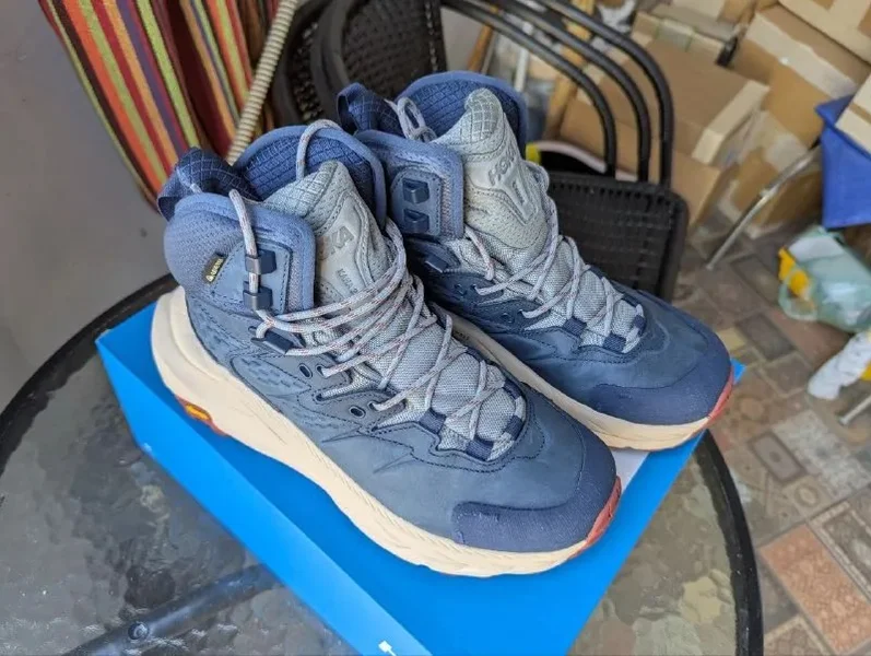 Женские ботинки для хайкинга Hoka Kaha 2 GTX