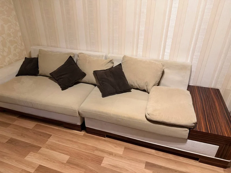 Диван — studio couch