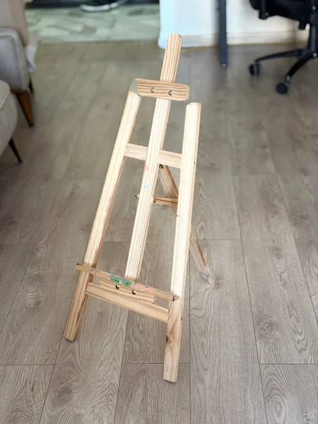 Деревянный мольберт (набор из 2 штук) — guillotine, crutch, folding chair