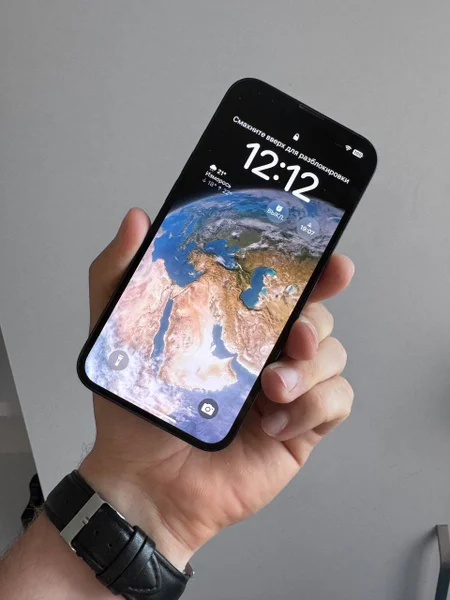 iPhone 13 128GB — cassette, packet