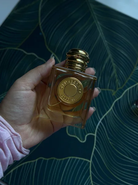 Духи Burberry Goddess 50 мл — dial telephone