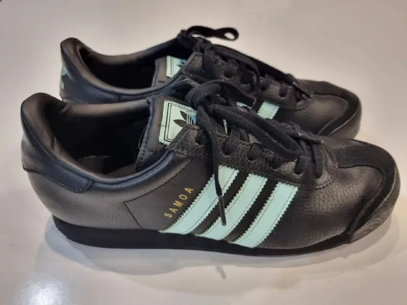 Кроссовки adidas samoa 40р
