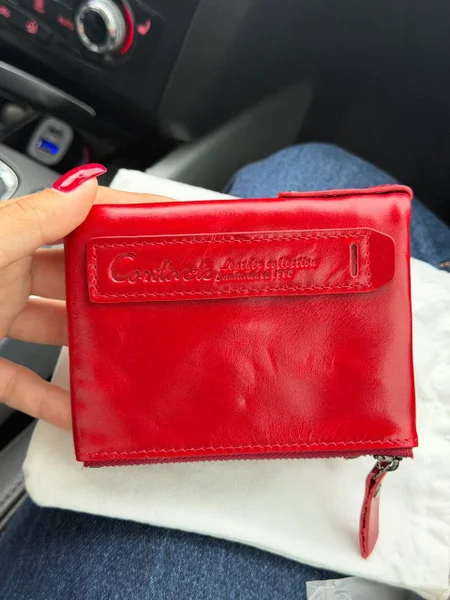 Новый кошелек с этикетками — wallet, purse