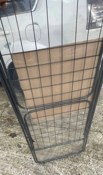 Сушилка новая — fire screen, shopping basket