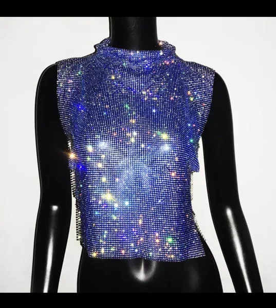 Топ из металлических кристаллов в стиле голливудского шика — chain mail, cardigan