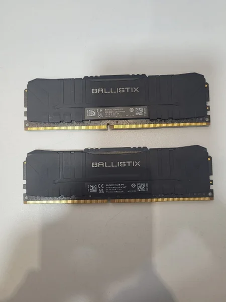 Оперативная память Crucial Ballistix DDR4 2x8GB 3200MHz — CD player, slide rule