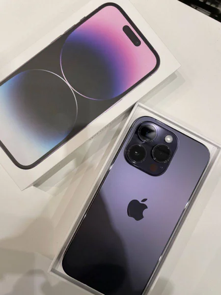 iPhone 14 Pro Deep Purple — iPod, mouse