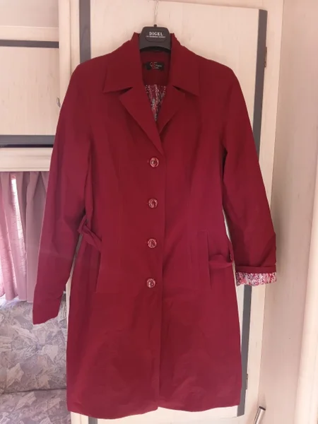 Плащ р-р 44 — trench coat, velvet