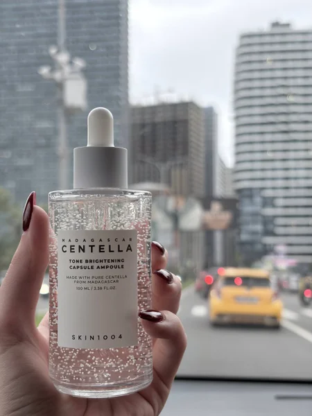 Сыворотка для лица SKIN1004 Madagascar Centella Tone Brightening Capsule Ampoule 100 мл — hair spray, lotion, perfume