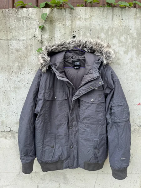 Пуховик The North Face — trench coat, fur coat