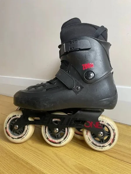 Роликовые коньки Powerslide Zoom 3x100 — knee pad