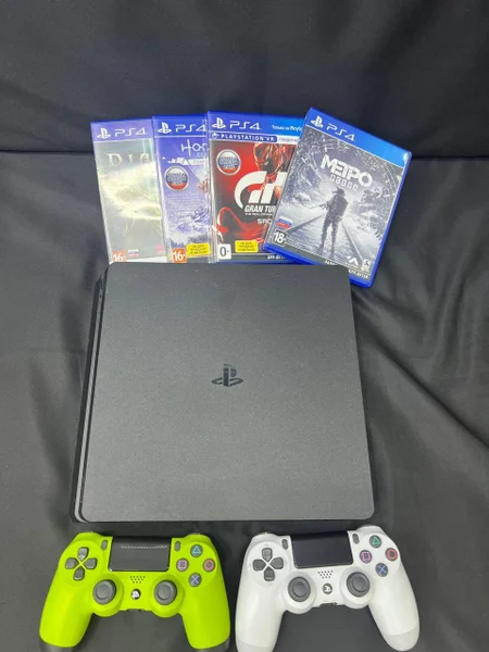 Игровая приставка PS 4 Slim 1TB с 2 геймпадами и 4 играми — laptop, notebook