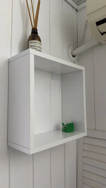 Полочки 2 шт 36х36 см — medicine chest, washbasin, wardrobe