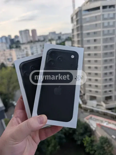 Apple iPhone — cellular telephone, iPod
