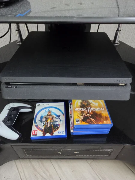 Игровая приставка PS4 — printer, photocopier