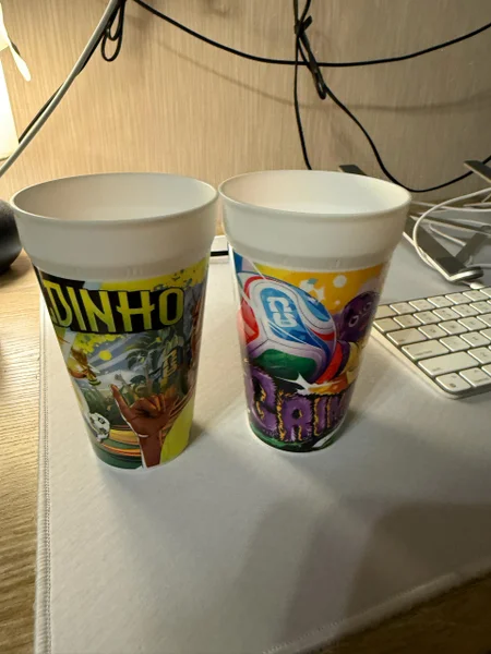 Стаканы McDonalds из футбольной серии