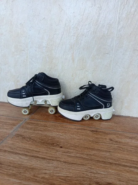 Кроссовки-ролики 35 размер — sandal, running shoe