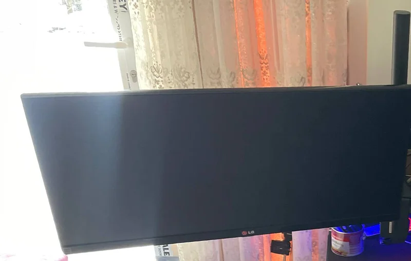 Монитор LG 2K — monitor, television, home theater