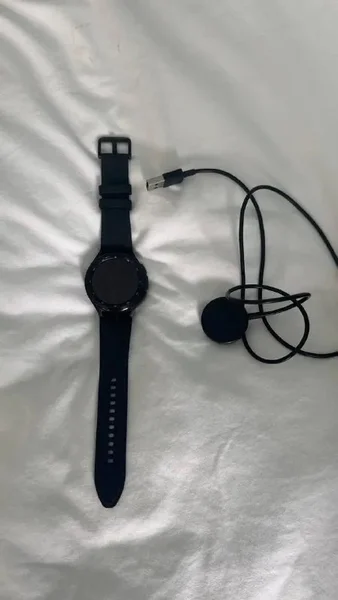 Смарт-часы Samsung Watch 4 classic