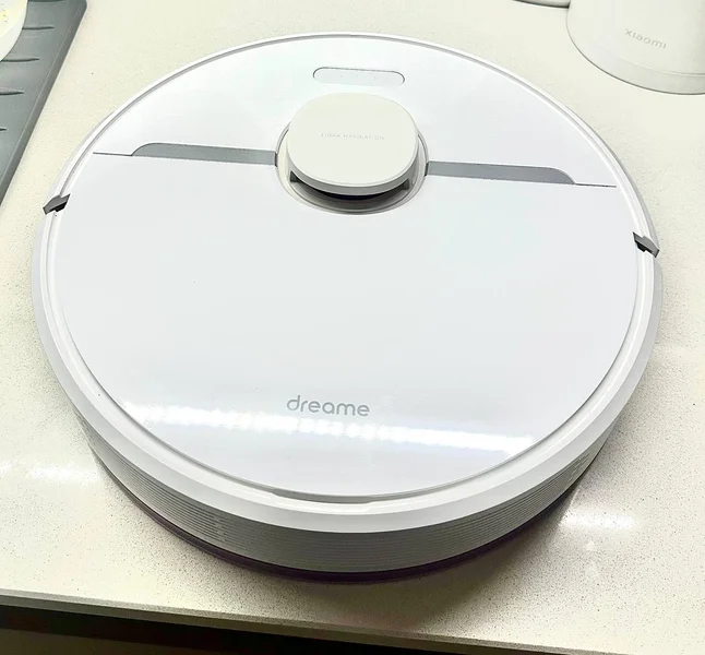 Робот-пылесос Dreame D9 — scale, CD player