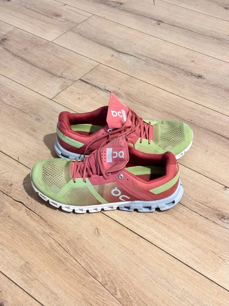 Кроссовки On Cloud оригинал — running shoe, sandal