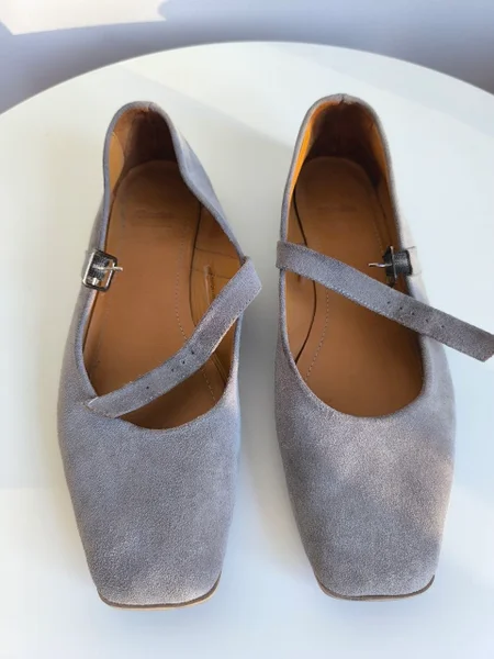 Туфли-балетки Bata — sandal, clog, Loafer