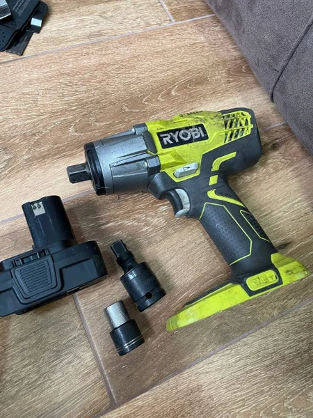 Ударный гайковёрт Ryobi ONE+ R18IW3 с переходниками — power drill