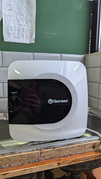Водонагреватель — microwave, toilet seat