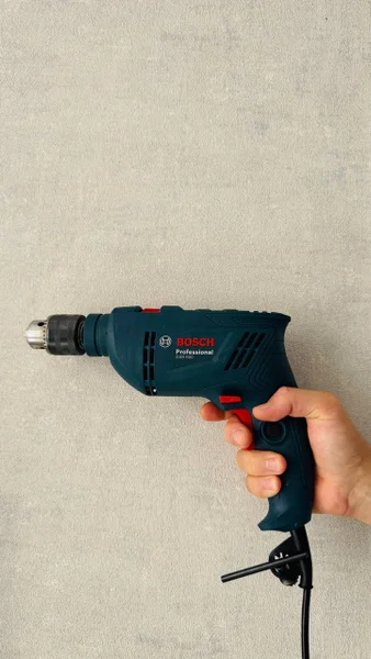 Дрель (шуруповерт) Bosh — power drill