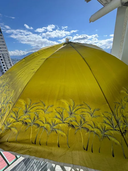 Зонт пляжный — mountain tent, umbrella