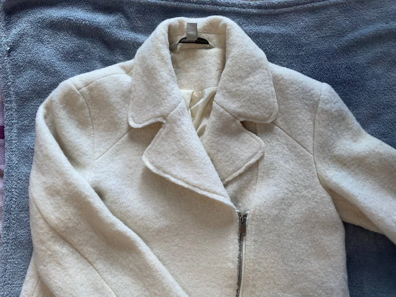 Свадебное платье — sweatshirt, velvet, wool