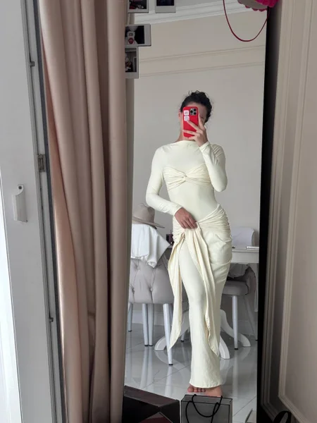 Пакет вещей на девушку — suit, gown, kimono